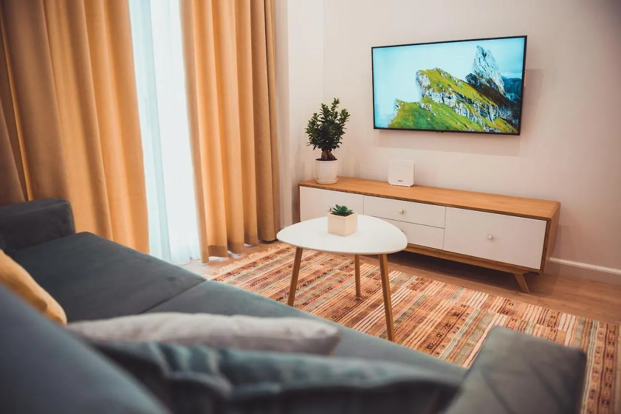 Tam Skanderbeg Square Serviced City Center Apartment No1 0*, Tirana