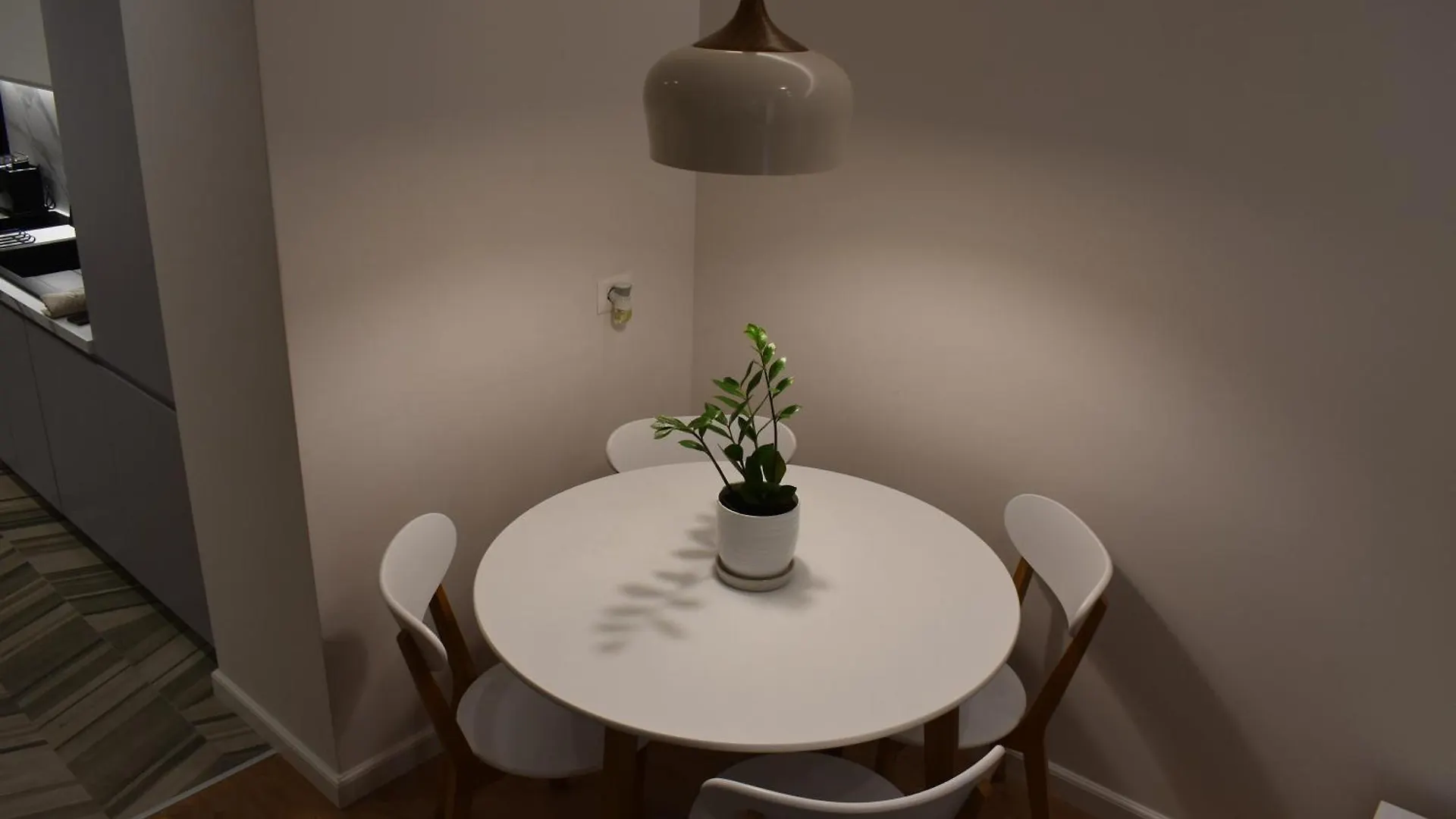 Tam Skanderbeg Square Serviced City Center Apartment No1